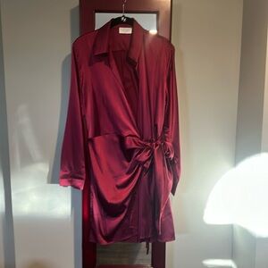 Woman’s solo shirt dress